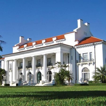Beautiful Main House In Уест Палм Бийч Екстериор снимка