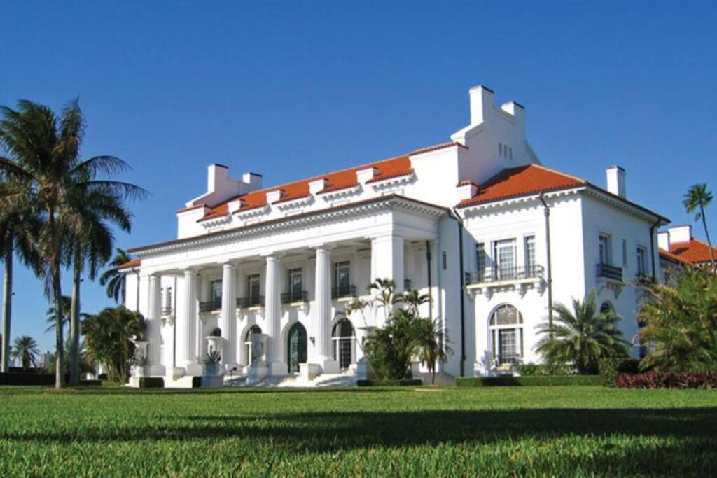 Beautiful Main House In Уест Палм Бийч Екстериор снимка